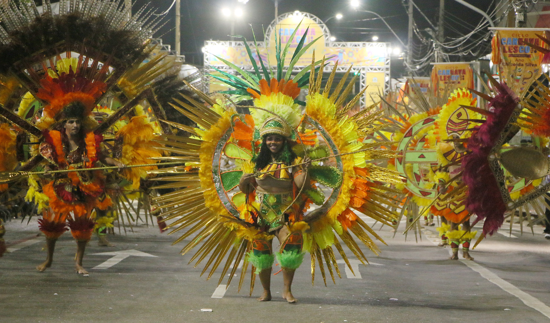 fantasia de maracatu